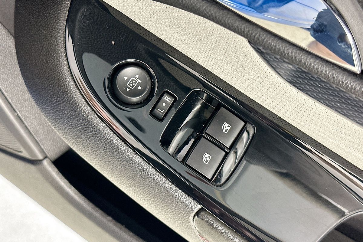 2015 Holden UTE SS-V REDLINE VF MY15 REAR WHEEL DRIVE