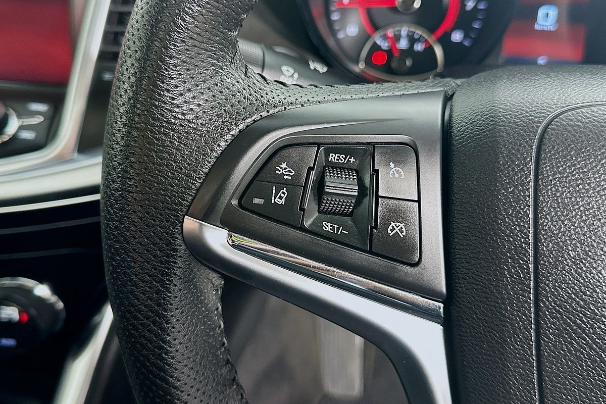 2017 Holden UTE SS-V REDLINE VF II MY17 REAR WHEEL DRIVE