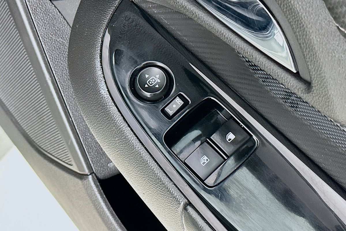 2014 Holden UTE SV6 VF REAR WHEEL DRIVE