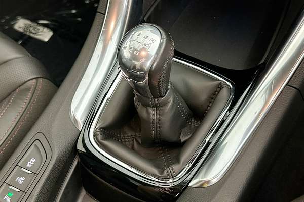 2017 Holden UTE SS-V REDLINE MAGNUM EDT VF II MY17 REAR WHEEL DRIVE