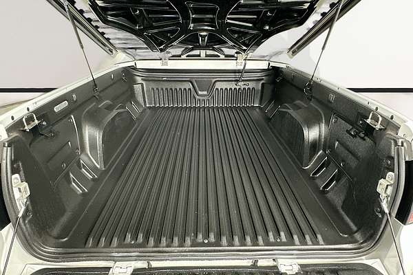 2017 Holden UTE SS-V REDLINE MAGNUM EDT VF II MY17 REAR WHEEL DRIVE