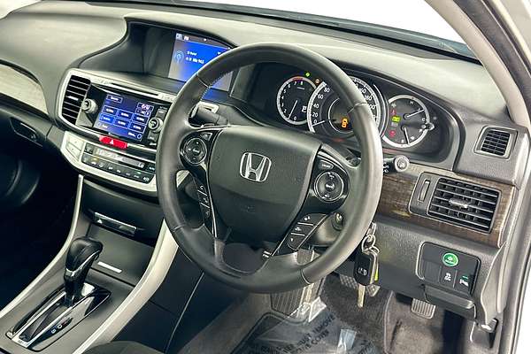2013 Honda ACCORD VTi-S 60