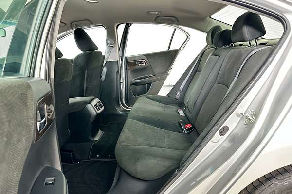 2013 Honda ACCORD VTi-S 60