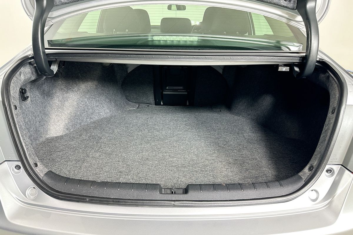 2013 Honda ACCORD VTi-S 60