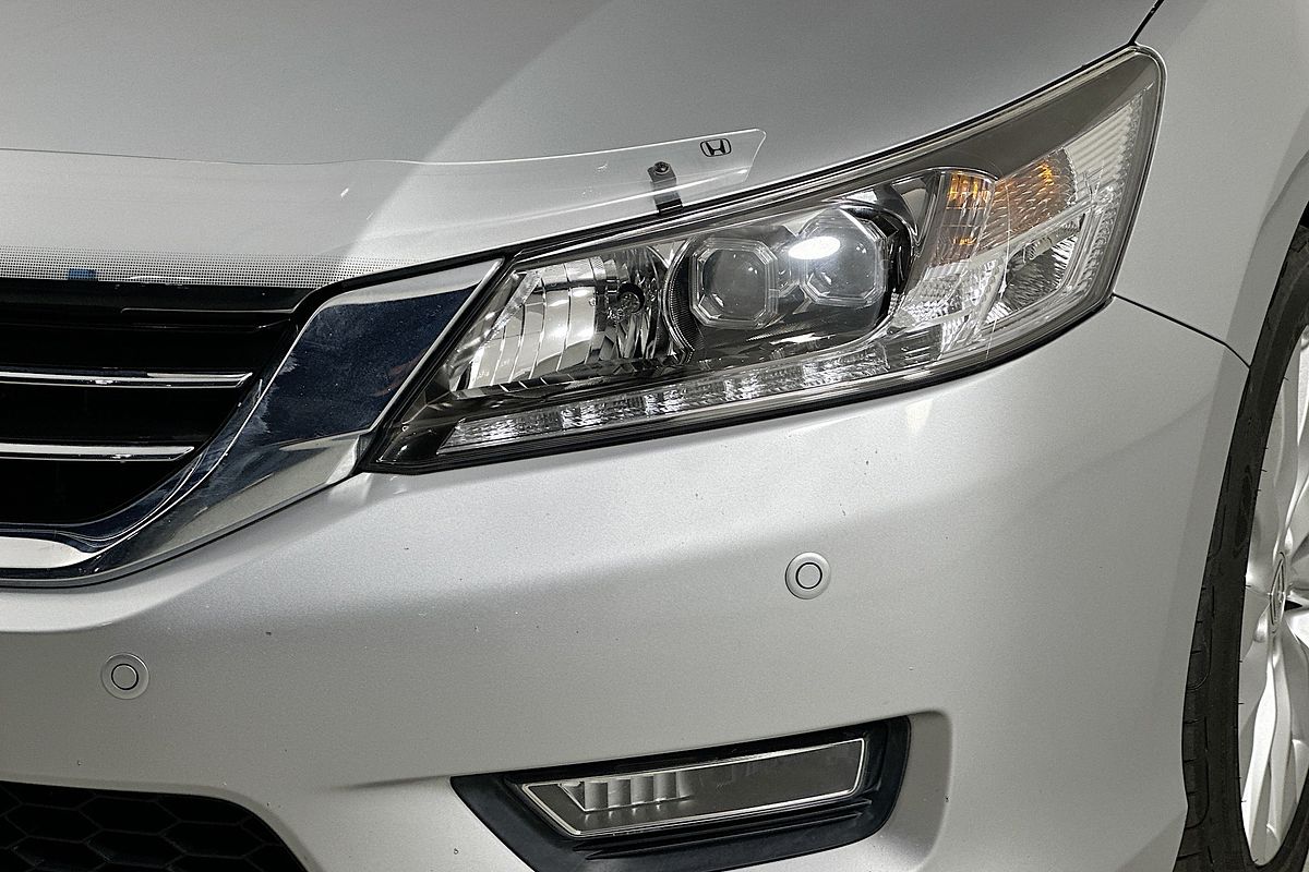 2013 Honda ACCORD VTi-S 60