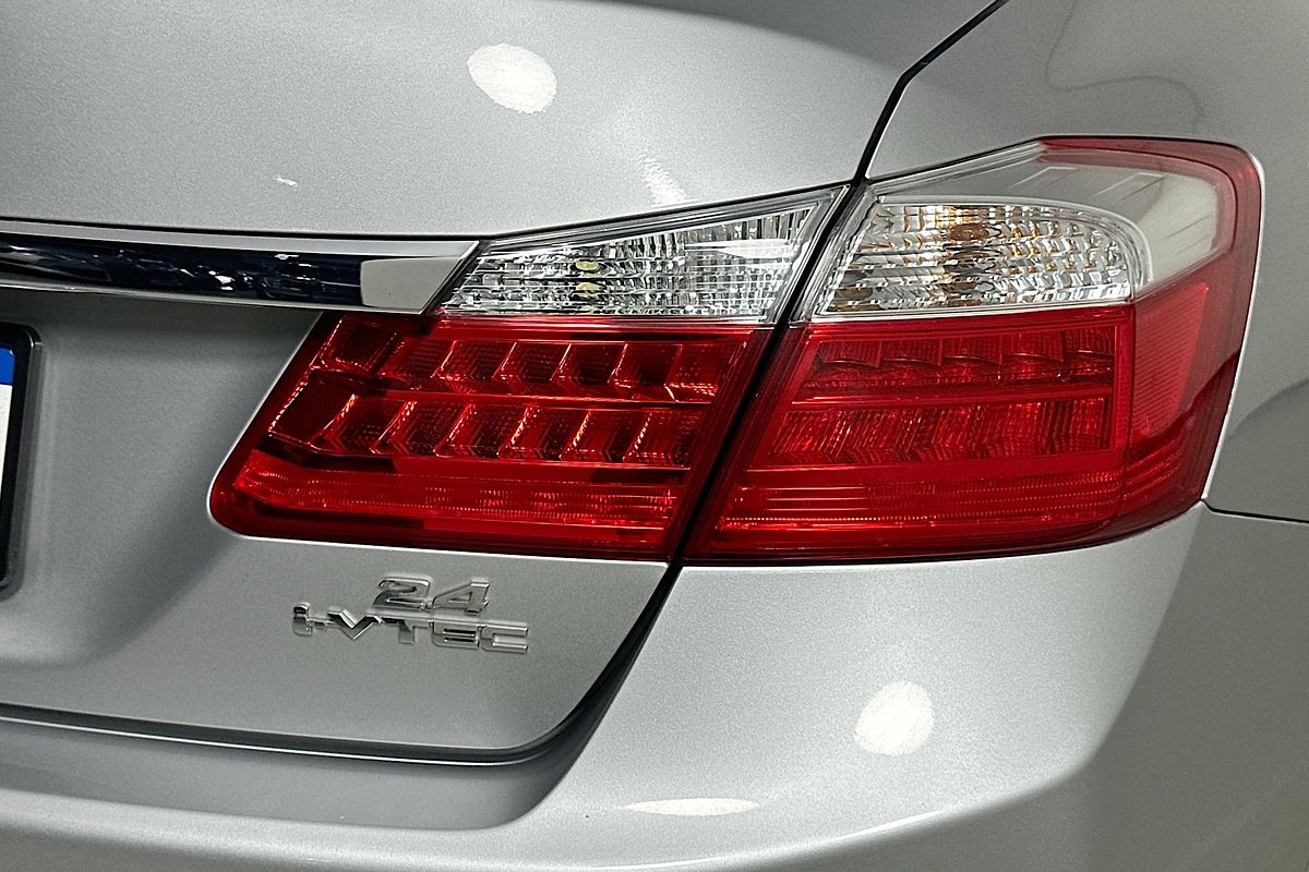 2013 Honda ACCORD VTi-S 60