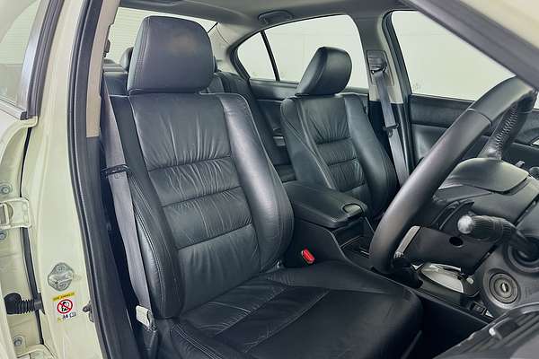 2012 Honda Accord V6-L 50 MY12