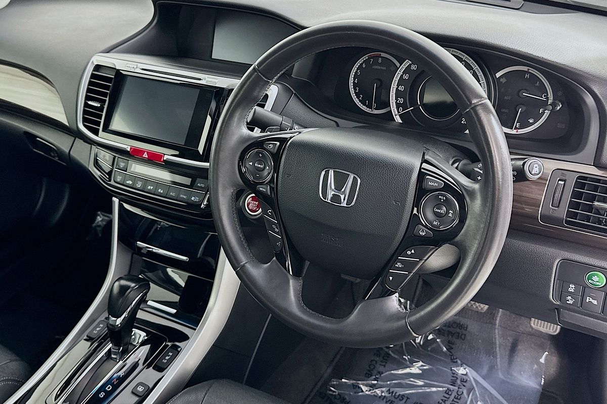 2016 Honda ACCORD VTi-L 60 MY16