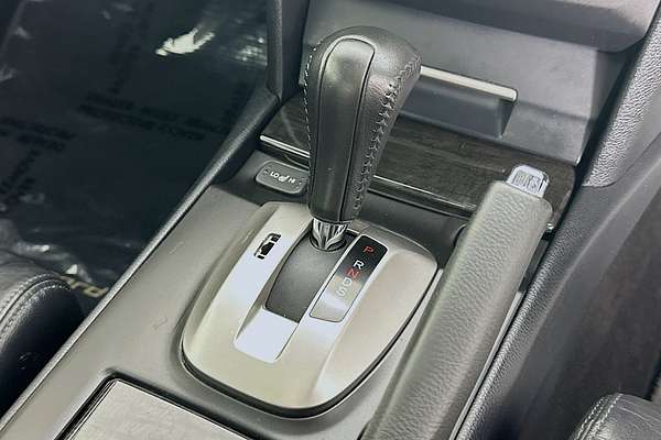 2012 Honda Accord V6-L 50 MY12