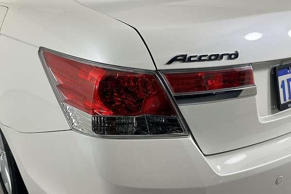 2012 Honda Accord V6-L 50 MY12