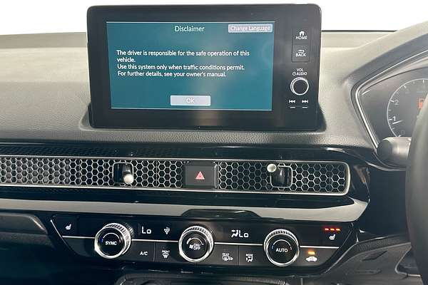 2024 Honda CIVIC VTi-LX MY24