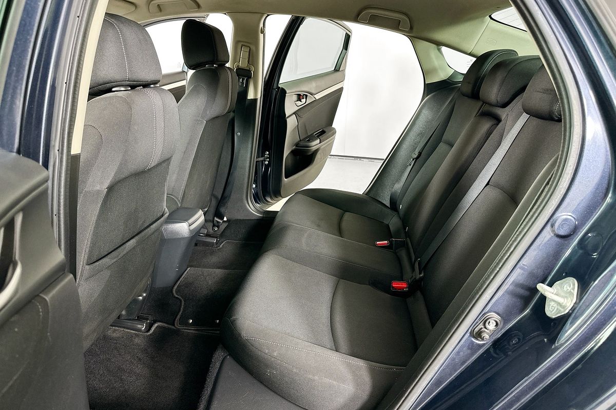 2019 Honda CIVIC VTi-L MY19