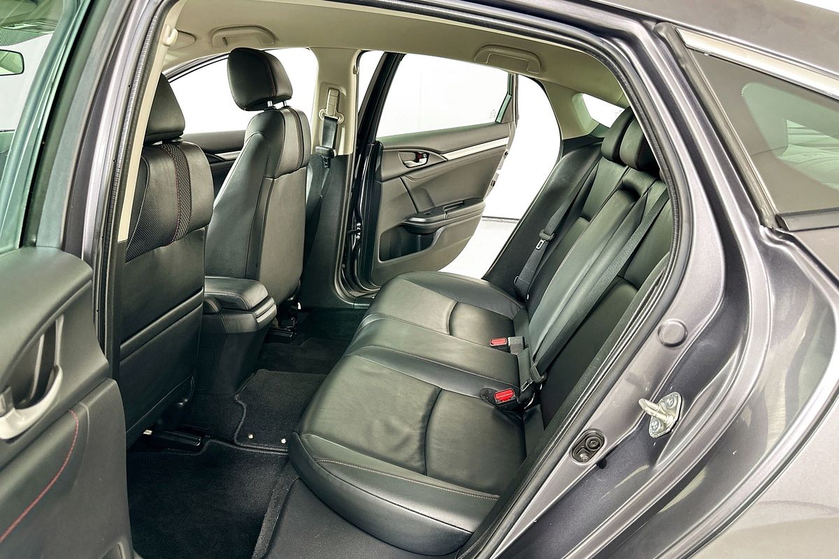 2019 Honda CIVIC RS MY19