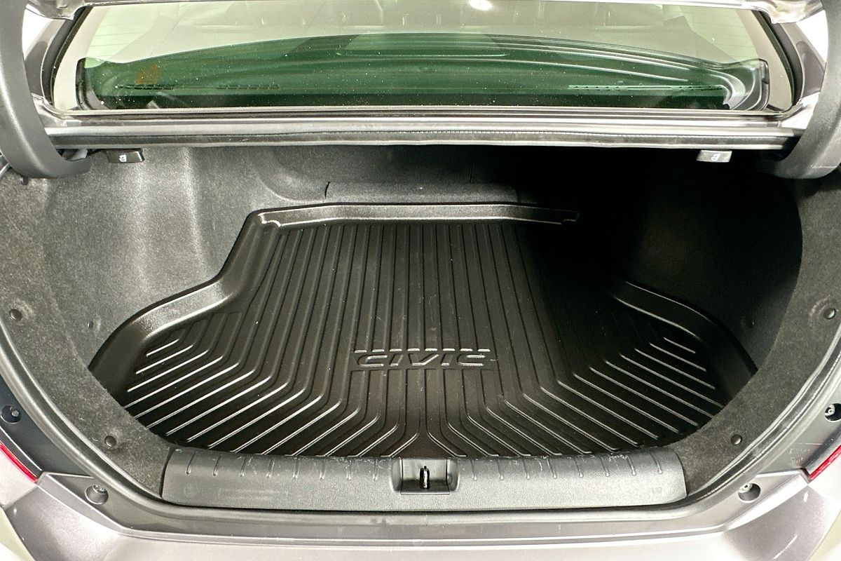 2019 Honda CIVIC RS MY19