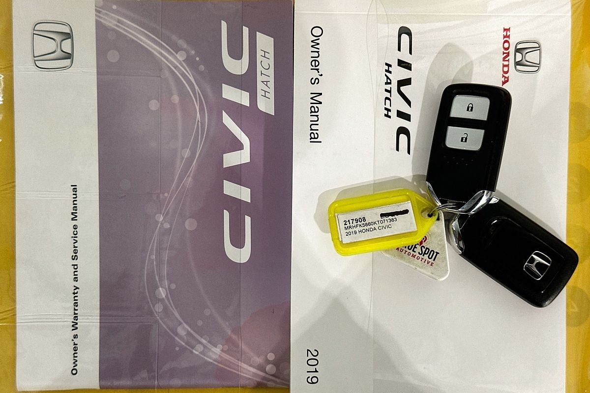 2019 Honda CIVIC VTi-S MY19