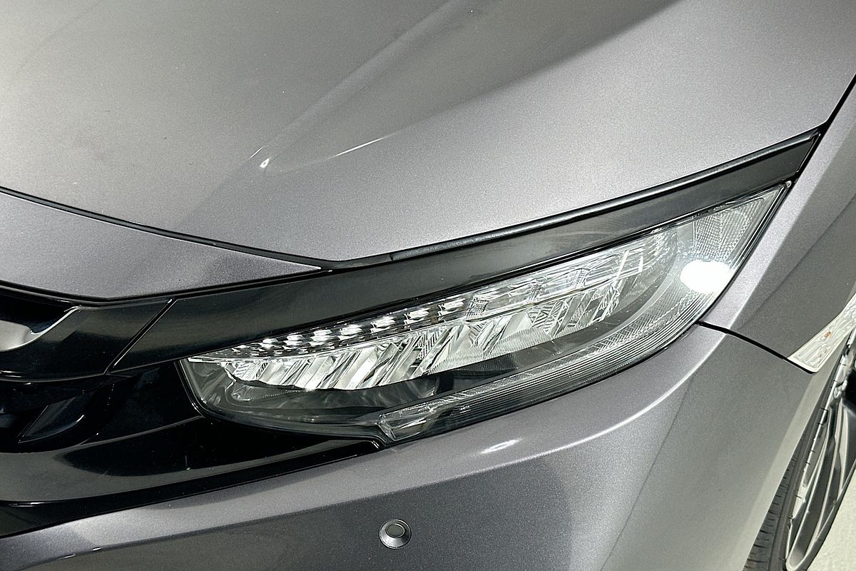 2019 Honda CIVIC RS MY19