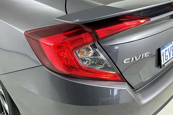 2019 Honda CIVIC RS MY19