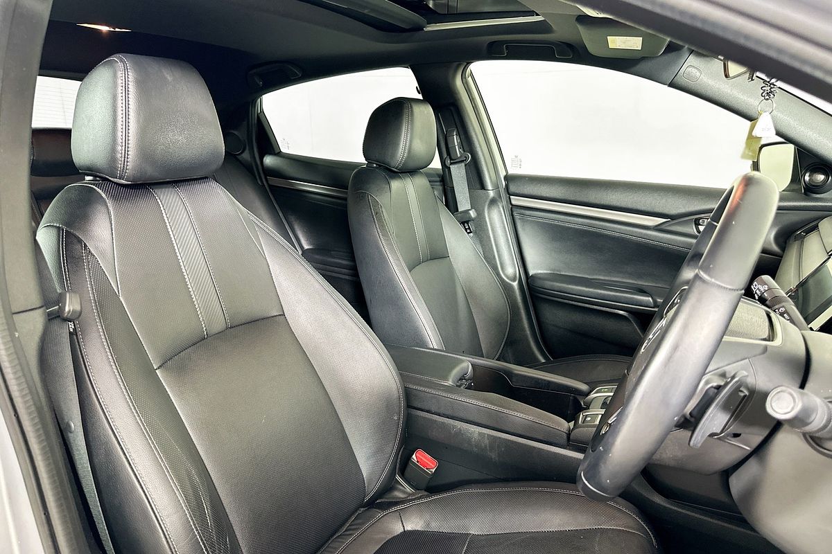 2019 Honda CIVIC RS MY19