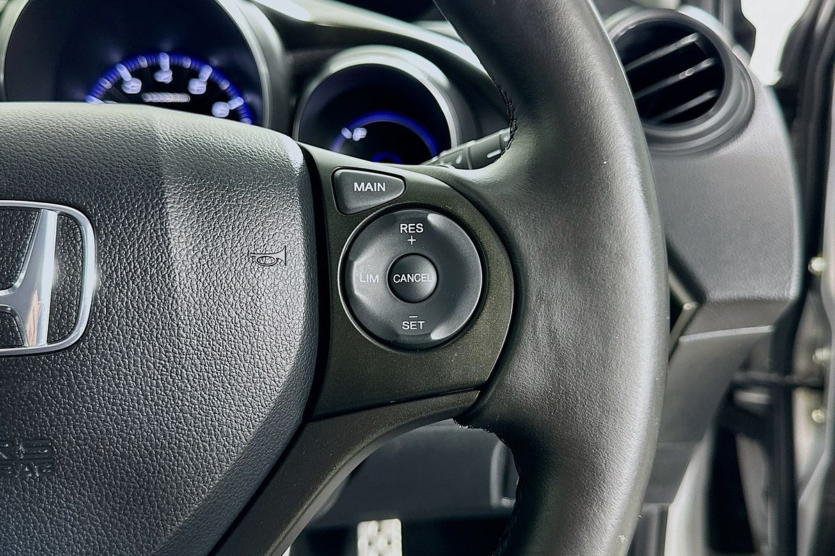 2013 Honda CIVIC VTi-L FK
