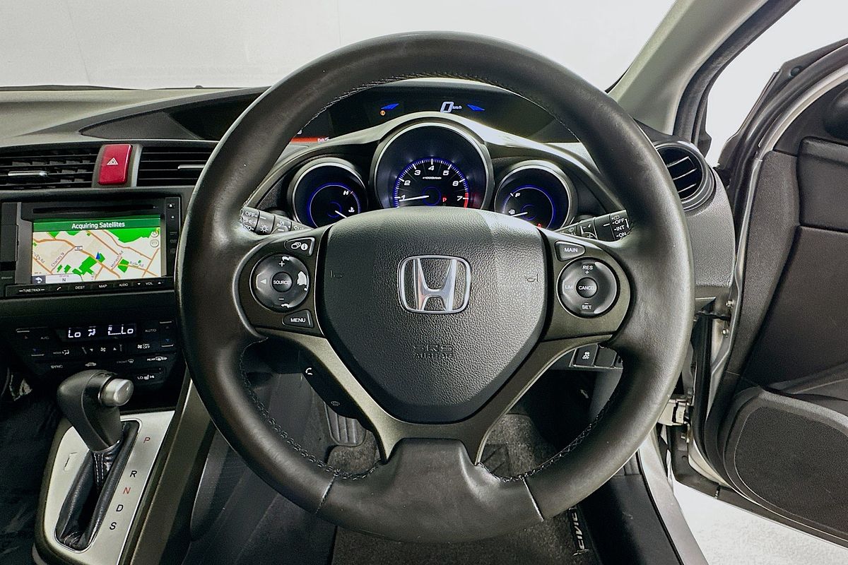 2013 Honda CIVIC VTi-L FK