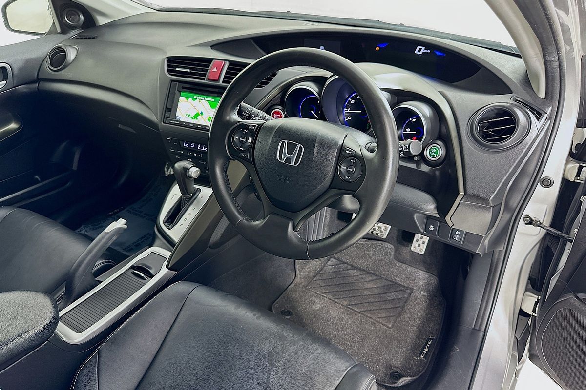 2013 Honda CIVIC VTi-L FK