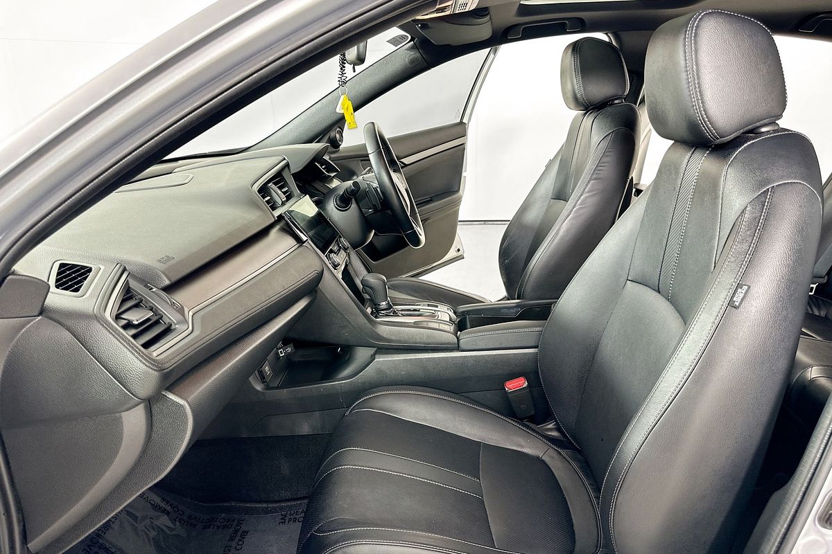 2019 Honda CIVIC RS MY19