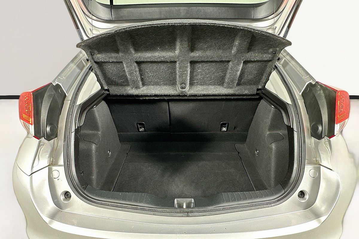 2013 Honda CIVIC VTi-L FK