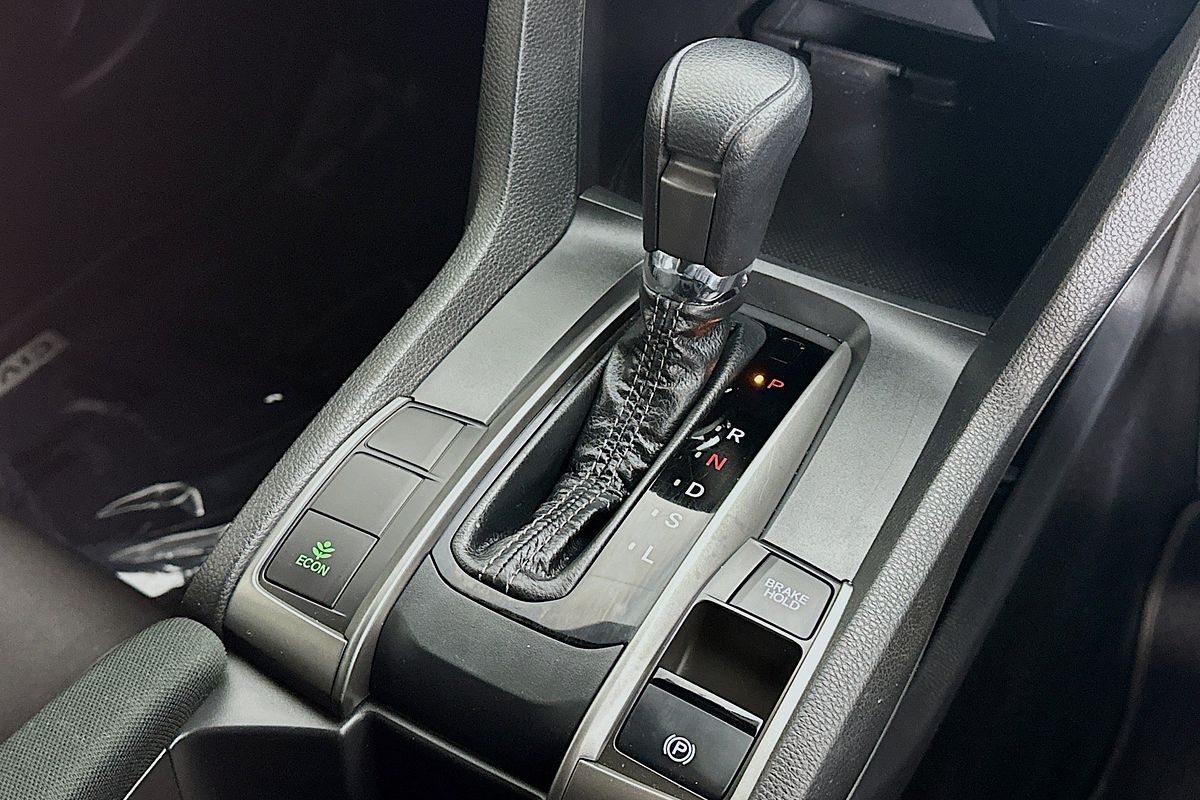 2020 Honda CIVIC VTi MY20