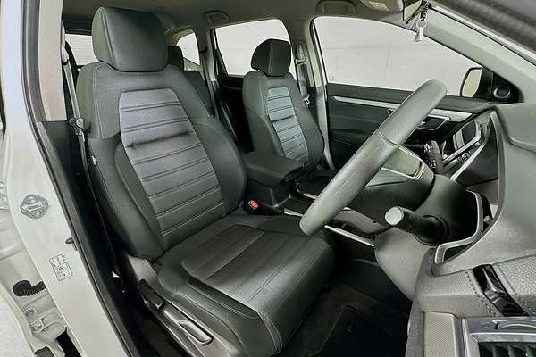 2022 Honda CR-V VTi (2WD) 5 SEATS MY22