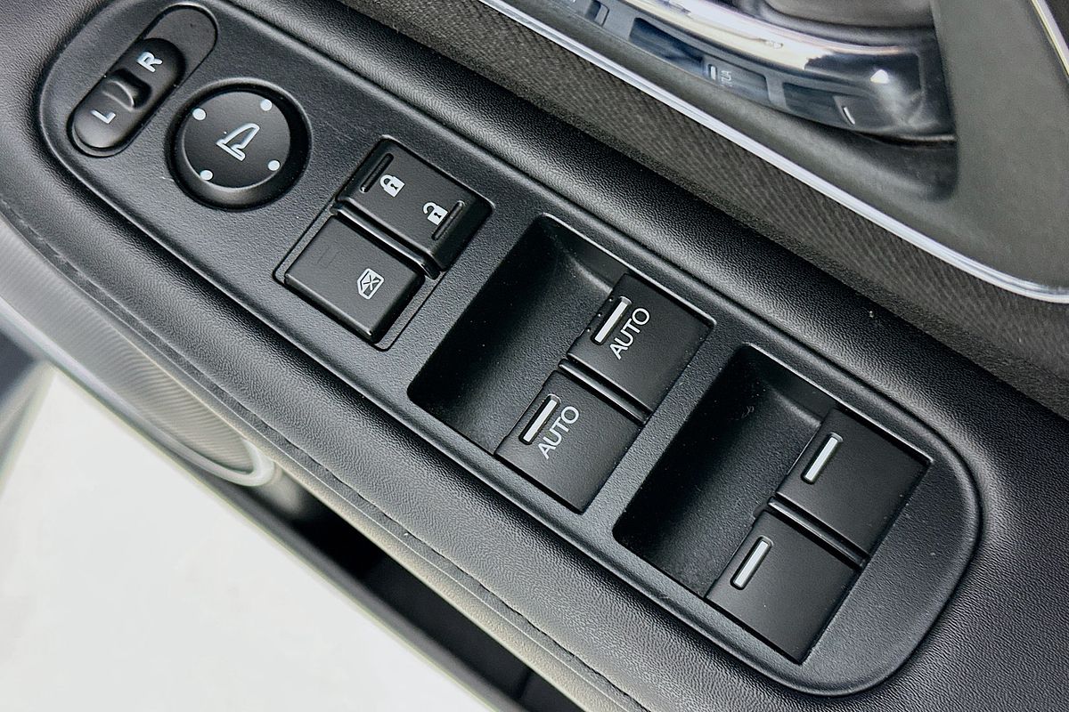 2016 Honda HR-V VTi-S