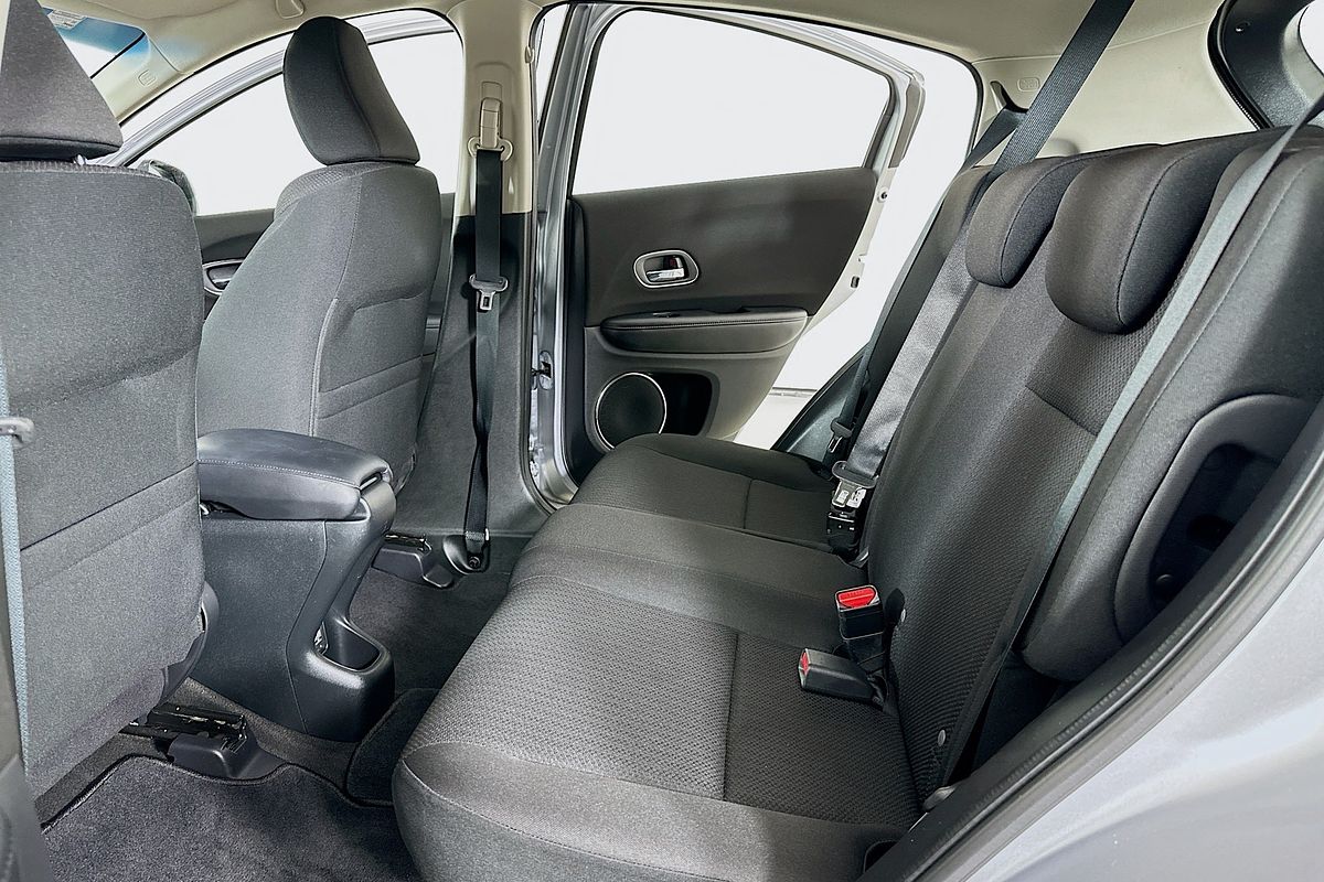 2016 Honda HR-V VTi-S