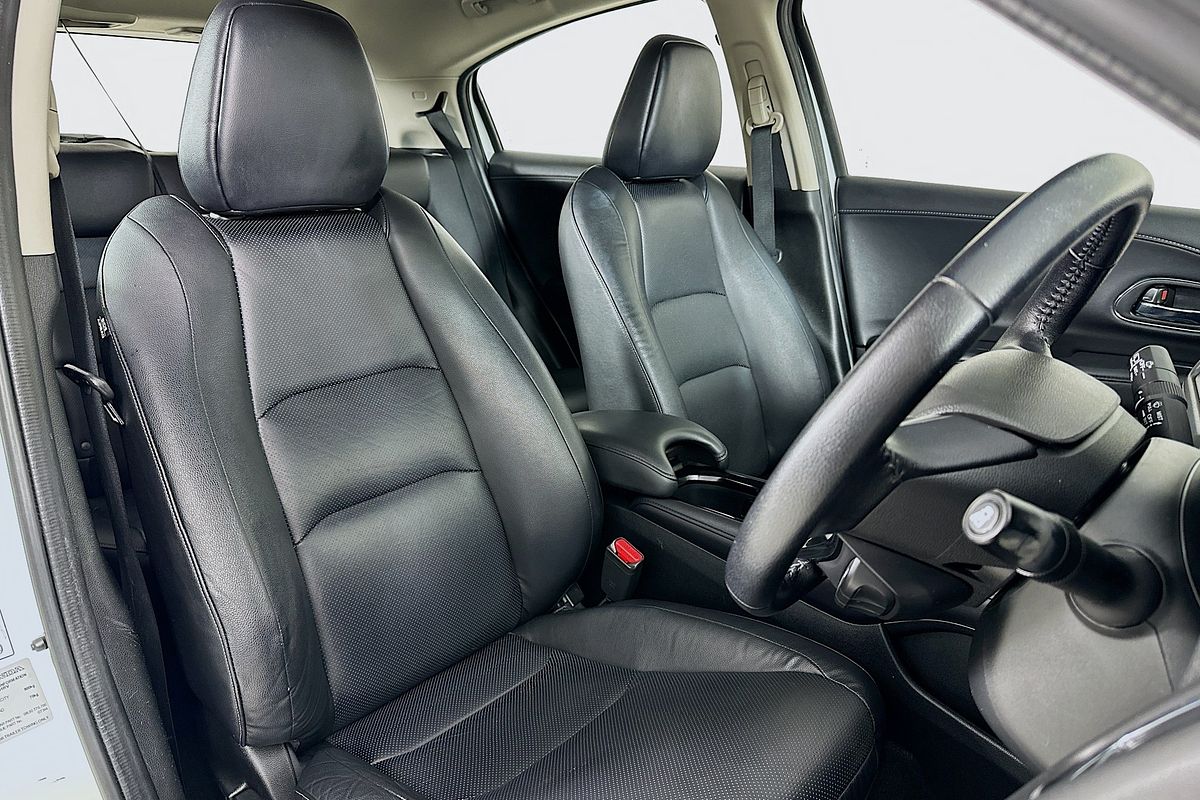 2019 Honda HR-V +LUXE MY19