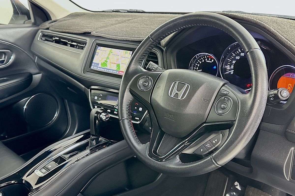 2019 Honda HR-V +LUXE MY19