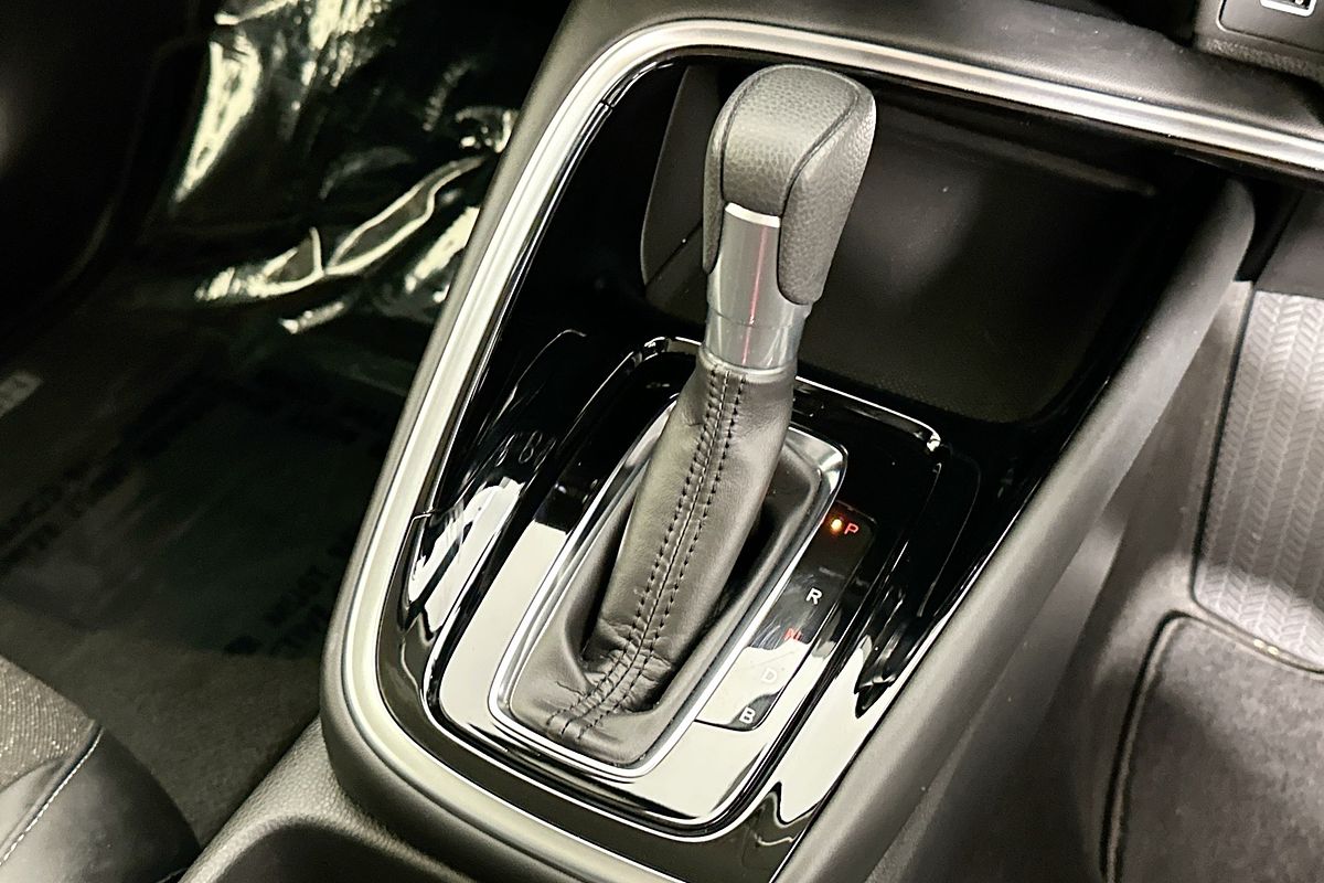 2023 Honda HR-V e:HEV L MY22