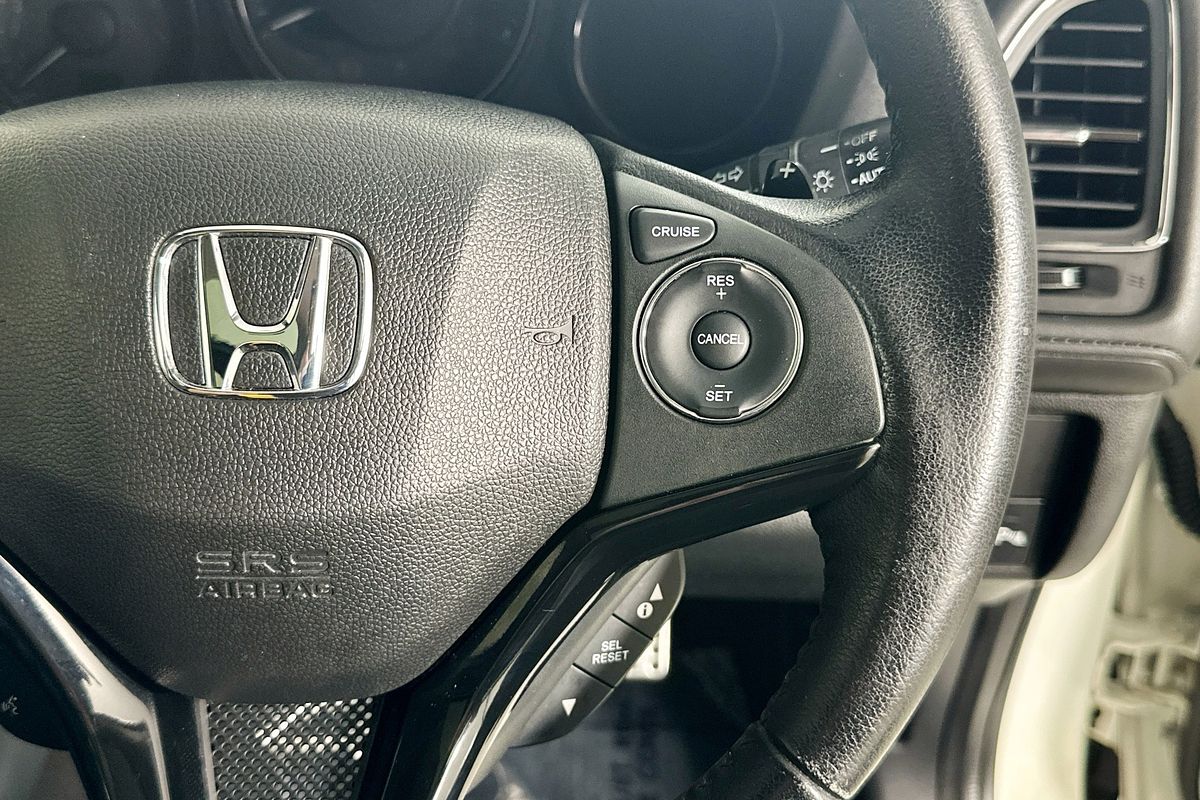 2015 Honda HR-V VTi-L