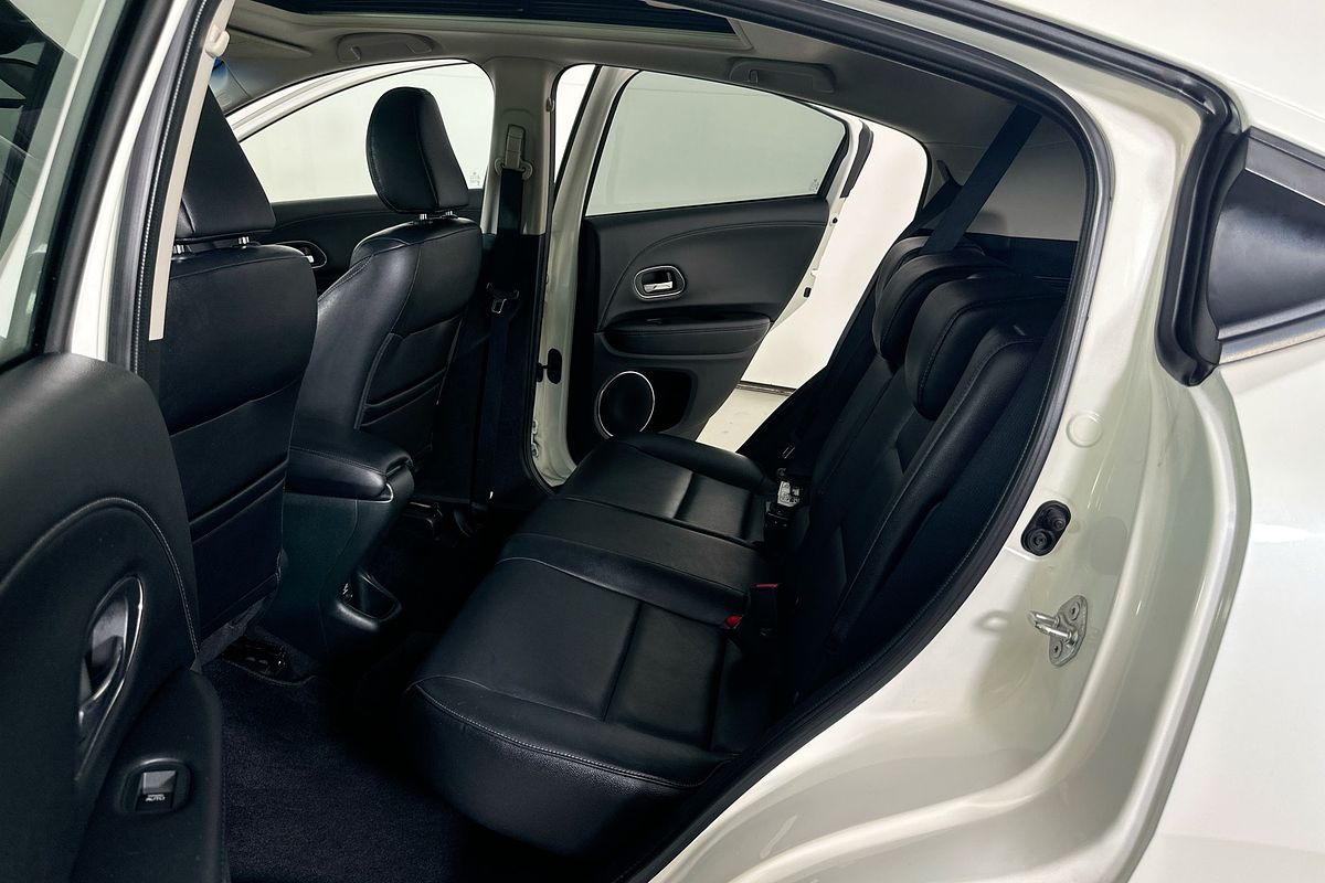 2015 Honda HR-V VTi-L