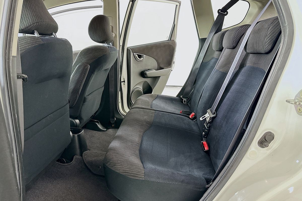 2011 Honda JAZZ VTi-S GE