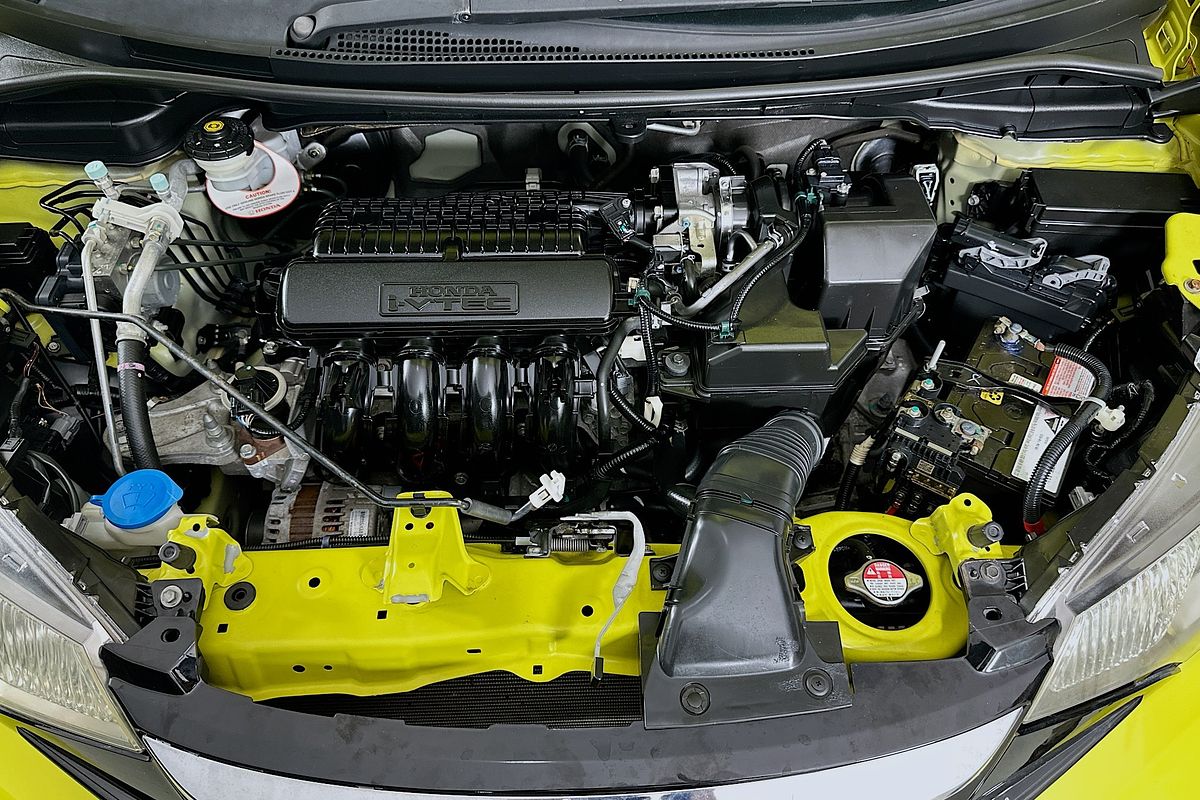 2015 Honda JAZZ VTi-S GK MY15