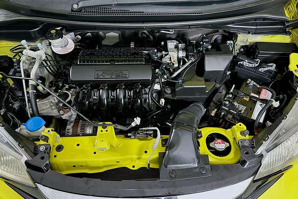 2015 Honda JAZZ VTi-S GK MY15
