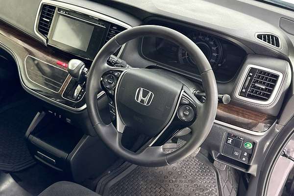 2015 Honda ODYSSEY VTi RC MY15