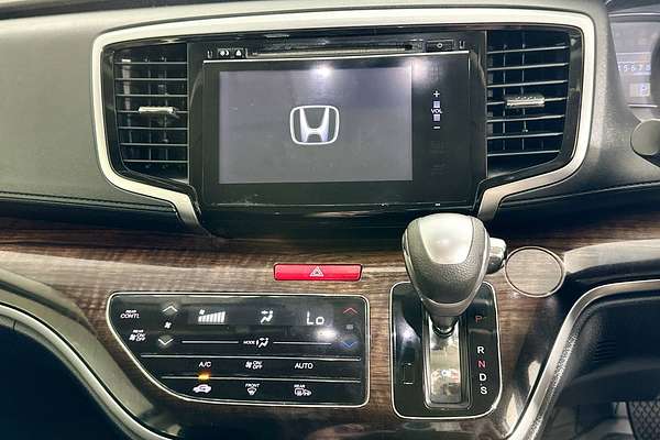 2015 Honda ODYSSEY VTi RC MY15