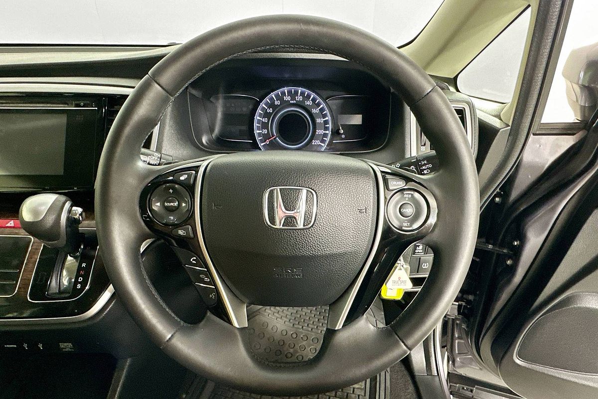 2015 Honda ODYSSEY VTi RC MY15