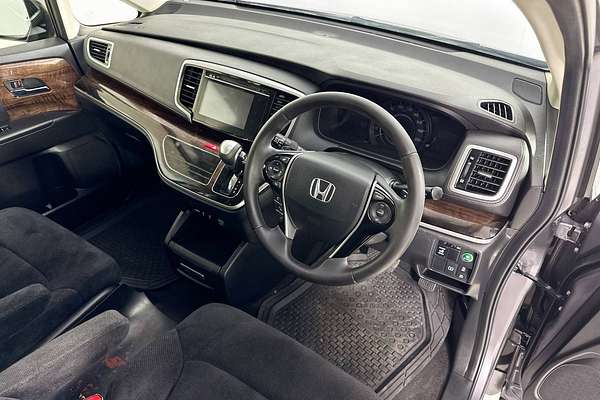 2015 Honda ODYSSEY VTi RC MY15