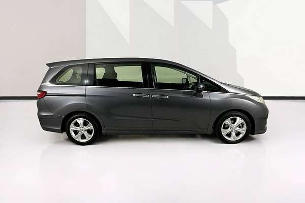 2015 Honda ODYSSEY VTi RC MY15