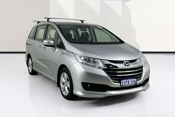 2015 Honda ODYSSEY VTi RC