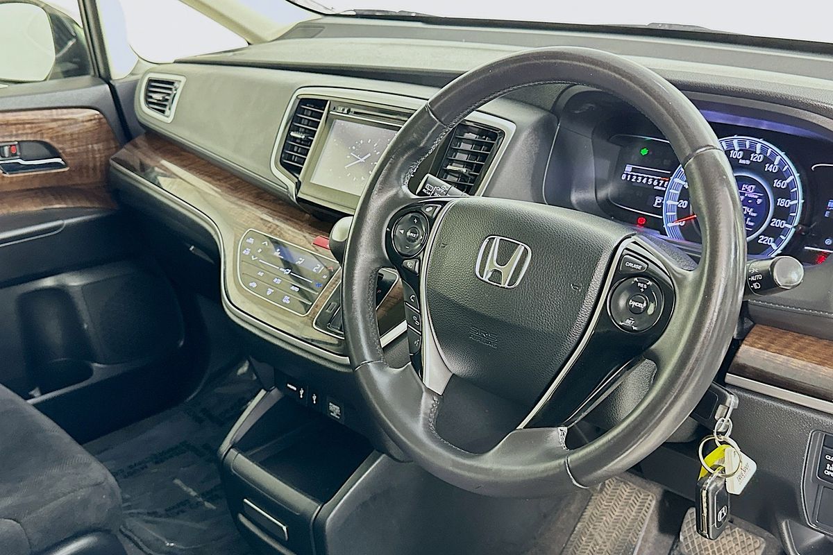 2015 Honda ODYSSEY VTi RC