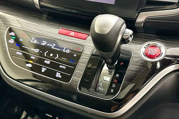 2017 Honda ODYSSEY VTi-L RC MY17