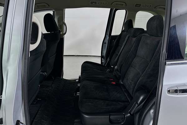 2015 Honda ODYSSEY VTi RC