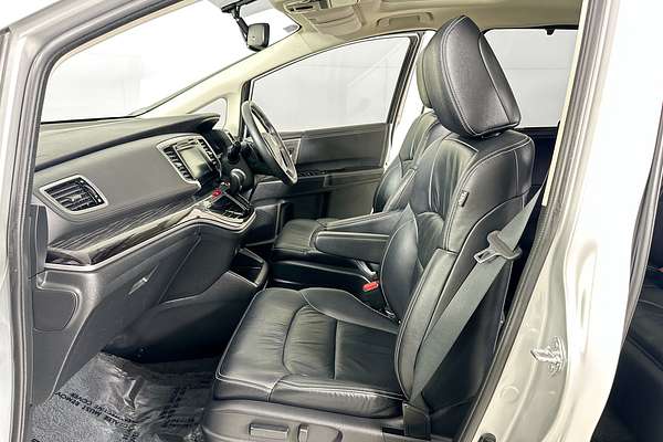 2017 Honda ODYSSEY VTi-L RC MY17