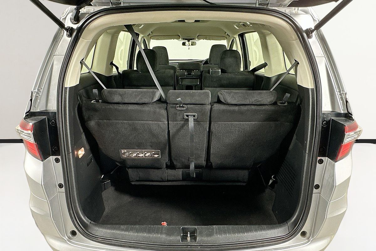 2015 Honda ODYSSEY VTi RC
